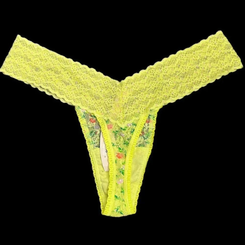 Victorias Secret Christmas Lace Thong panty One Size medium yellow floral